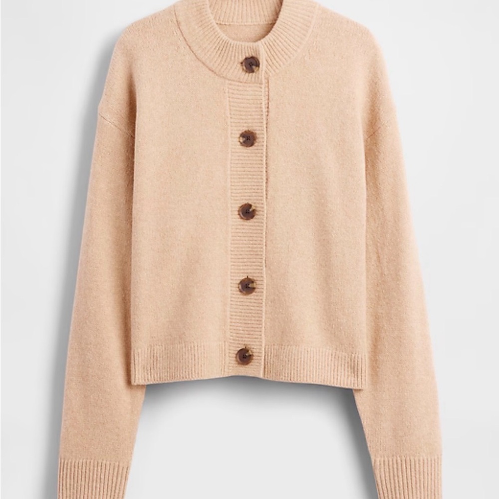 GAP Women's Beige Button-Up Cardigan